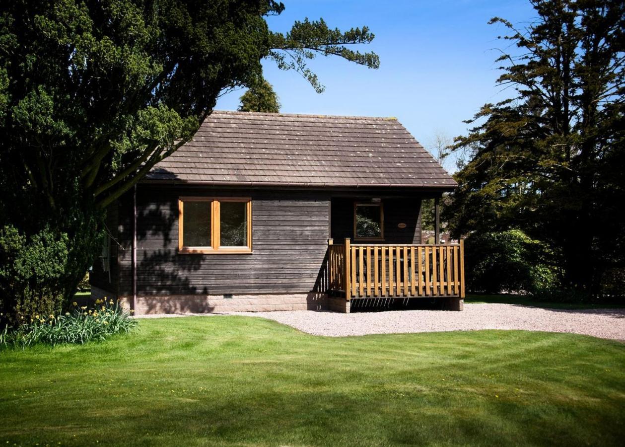 Queenshill Lodges Bridge of Dee Room photo